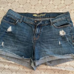 Boyfriend jean shorts